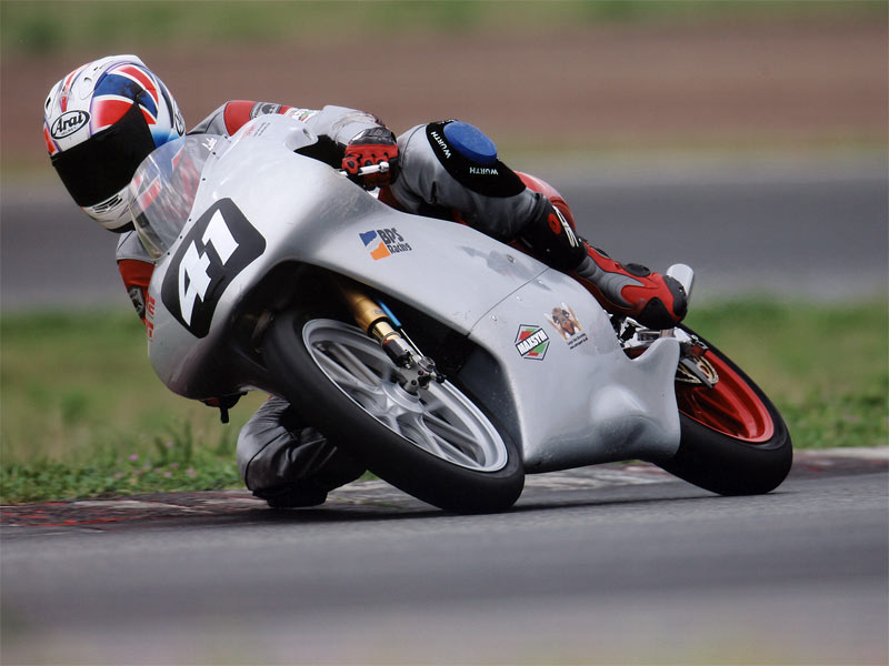 Luke on the Sabre Sport Honda 125 at Spainish Championship 2005